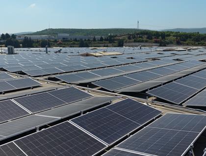 Karsan 3,5 MW’lık GES Yatırımıyla “2030 Net Sıfır Fabrika” Hedefi İçin Dev Bir Adım Daha Attı!