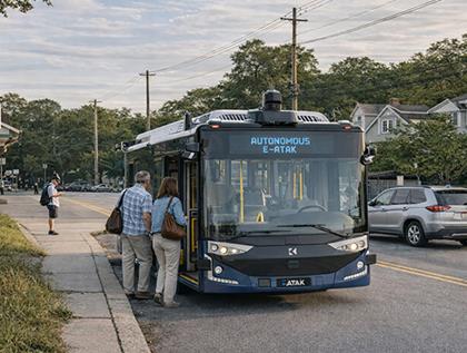 Why Autonomous Minibuses Are the Missing Link in First- and Last-Mile Mobility