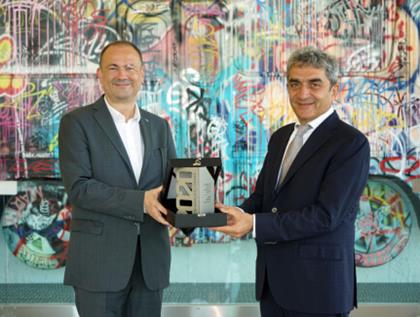 Exports Excellence Award for Karsan!